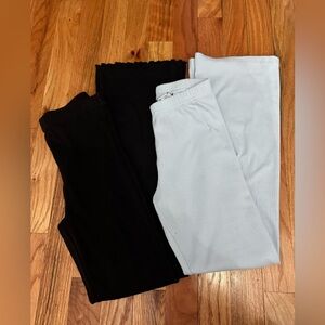 4/$12 Black and Light Blue Ribbed Leggings Set